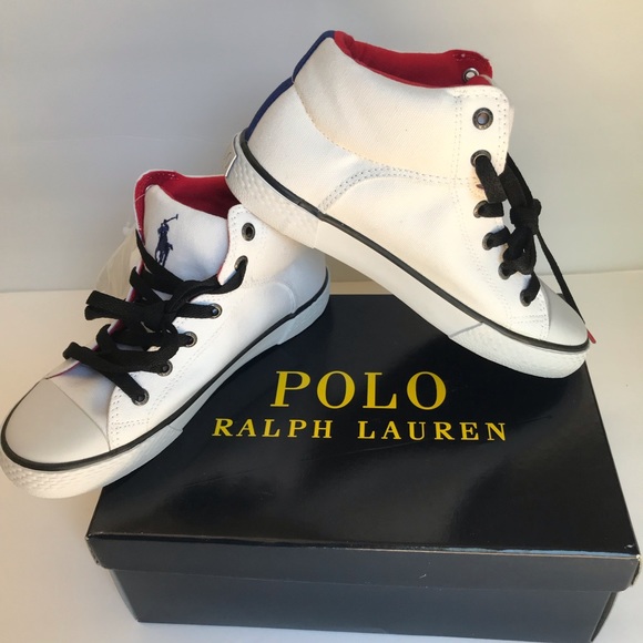 Sneakers - Picture 2 of 8